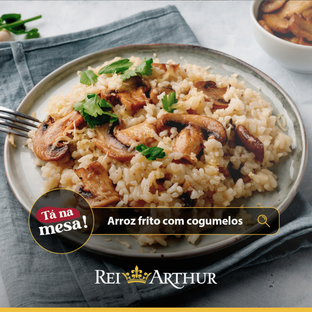 Arroz frito com cogumelos